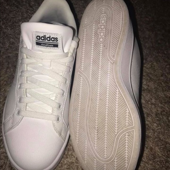 Adidas Classic - Picture 2 of 2